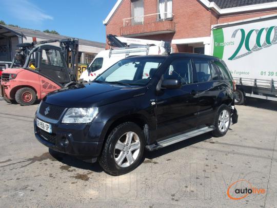 SUZUKI VITARA - 1