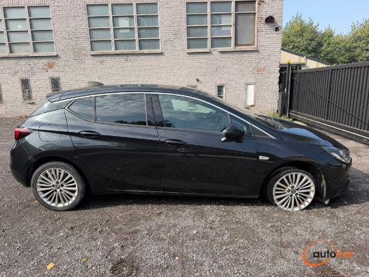 OPEL ASTRA INNOVATION - 1