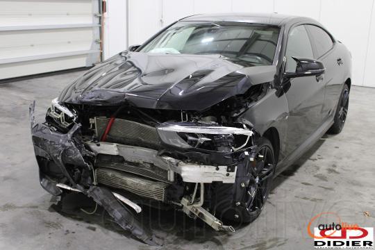 BMW 218 - 1