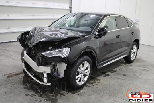 AUDI Q3 - 1