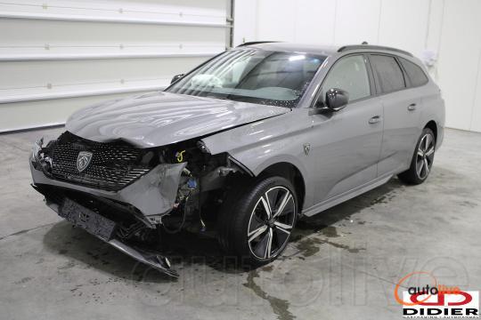 PEUGEOT 308 - 1