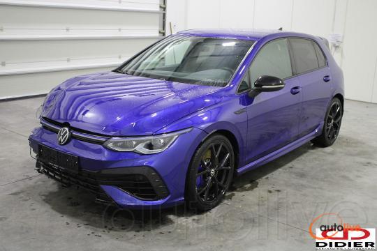 VOLKSWAGEN GOLF - 1