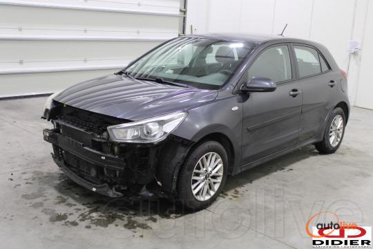KIA RIO - 1