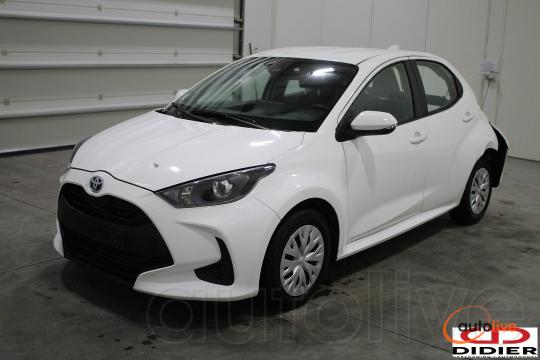 TOYOTA YARIS - 1