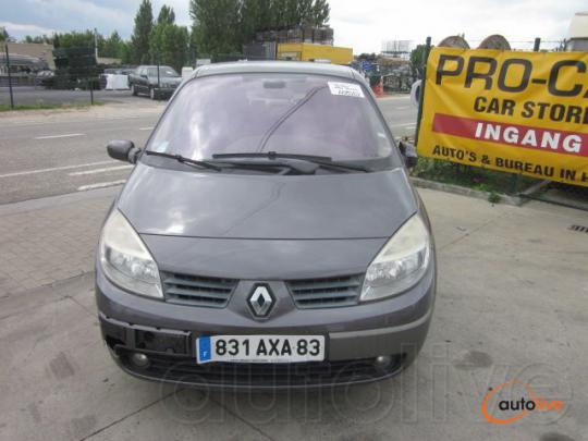 RENAULT SCENIC - 1